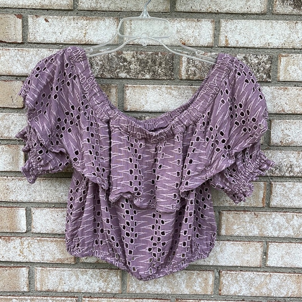 Free People purple open weave crop off shoulder top size XS